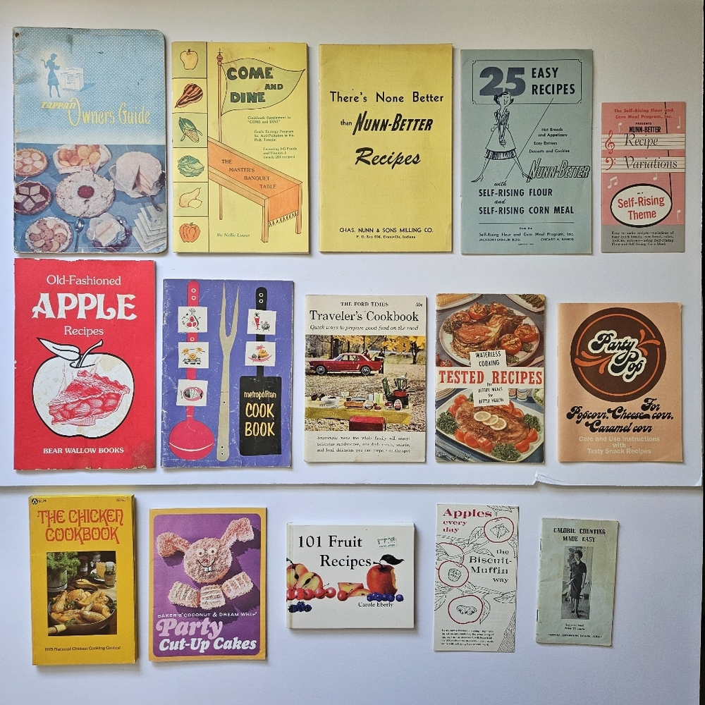 lot of 15 Vintage cookbooks booklets 1950s-1960s-1970s Paperback Booklets